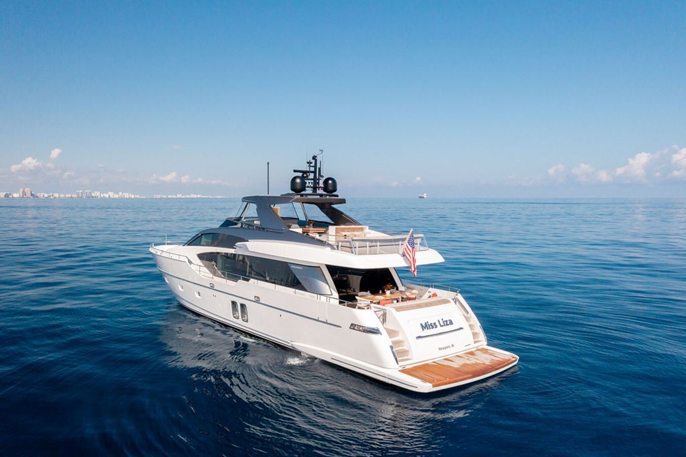 2022-sanlorenzo-87-10-f3c2ed