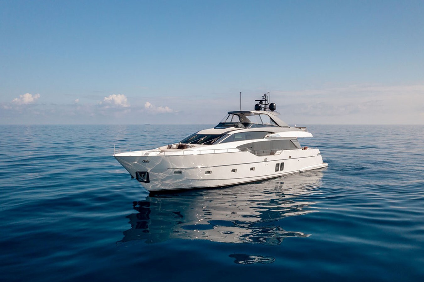 2022-sanlorenzo-87-10-f3c2ed