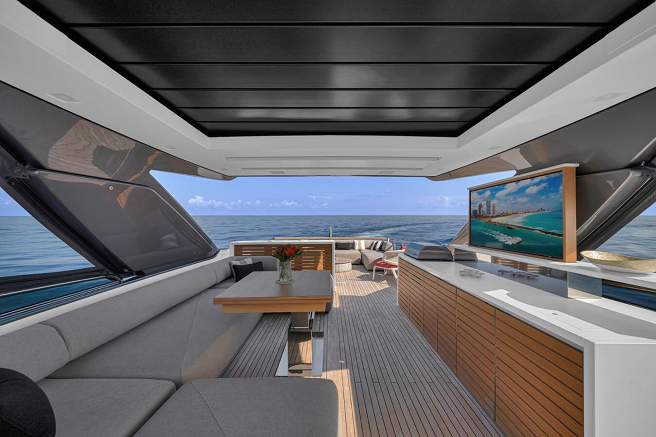 2022-sanlorenzo-87-10-f3c2ed