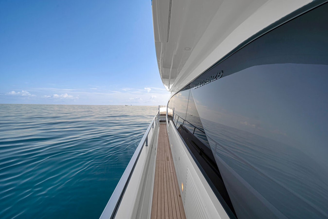 2022-sanlorenzo-87-10-f3c2ed