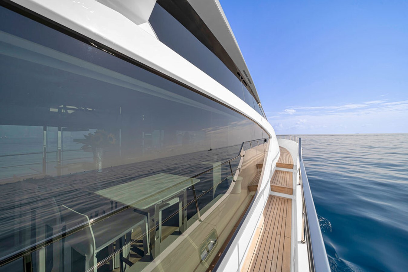 2022-sanlorenzo-87-10-f3c2ed