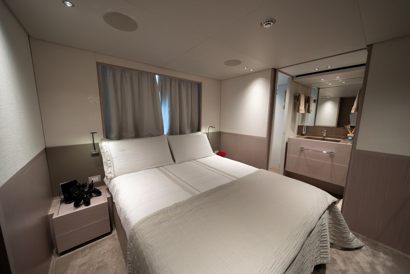 2022-sanlorenzo-94-11-6a817e