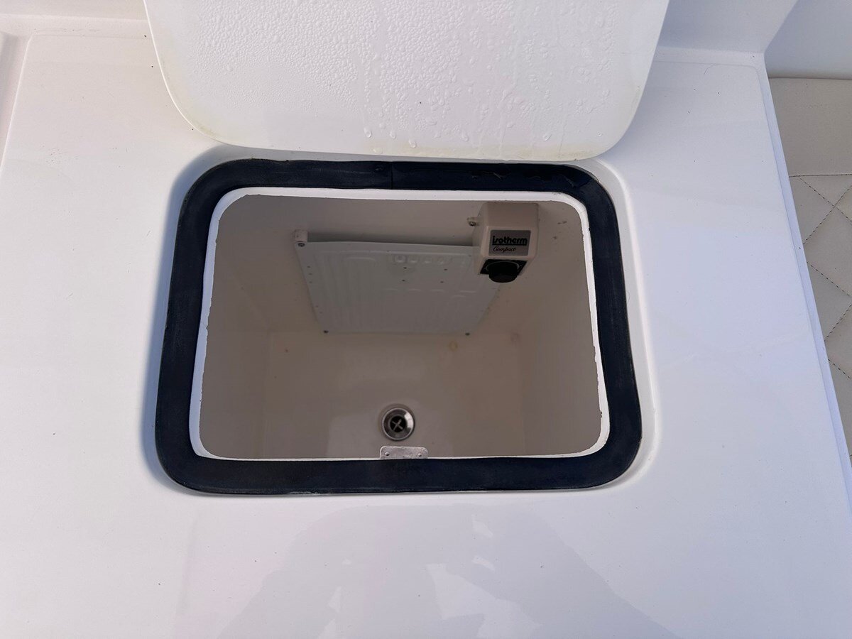 2022-schaefer-yachts-32-c9ca4d