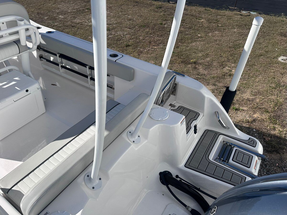 2022-sea-fox-24-d13dd5