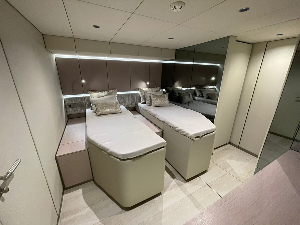 2022 SUNREEF YACHTS 70' 7