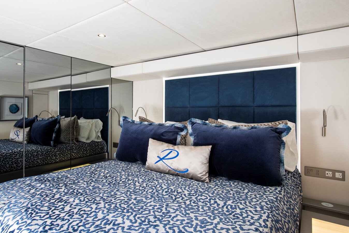 2022-sunreef-yachts-78-3-eb550c