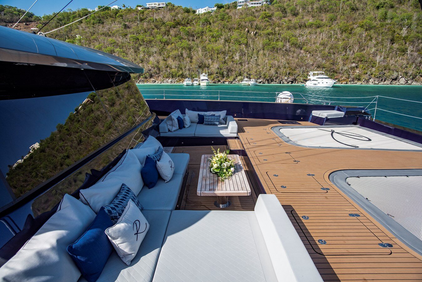 2022-sunreef-yachts-78-3-eb550c