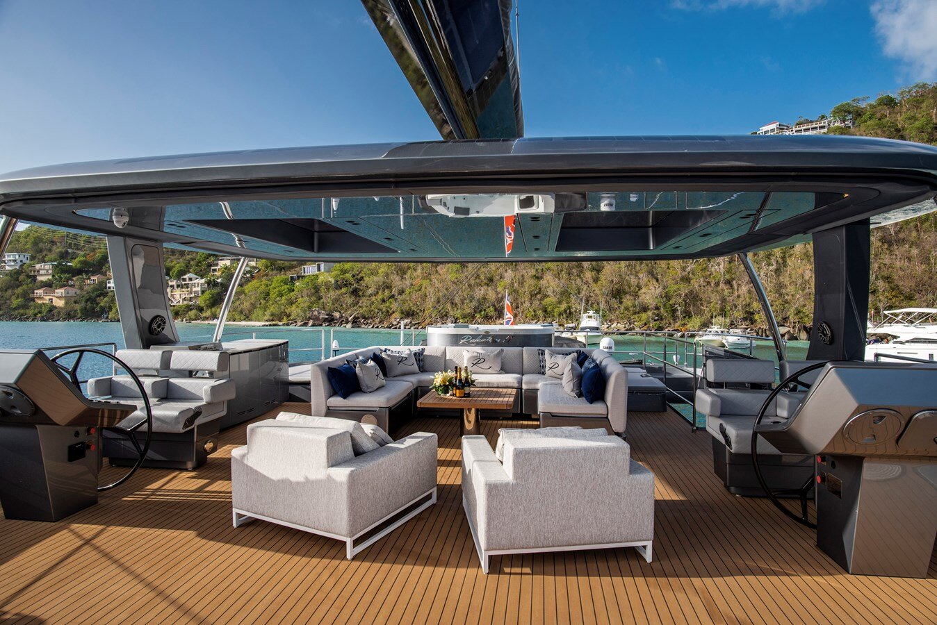 2022-sunreef-yachts-78-3-7f79ba