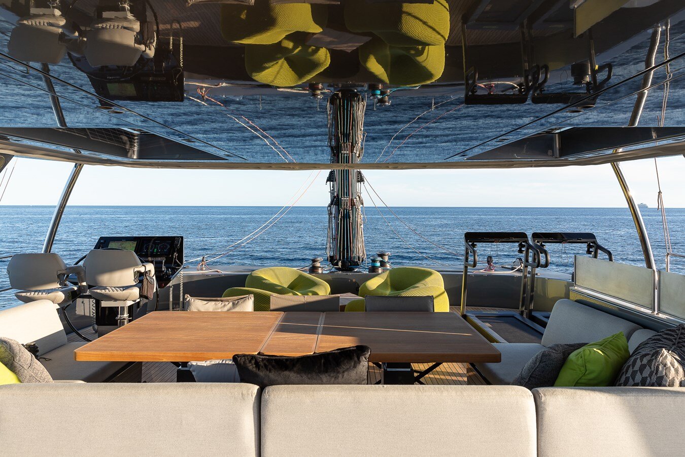 2022-sunreef-yachts-78-7-a5edc7