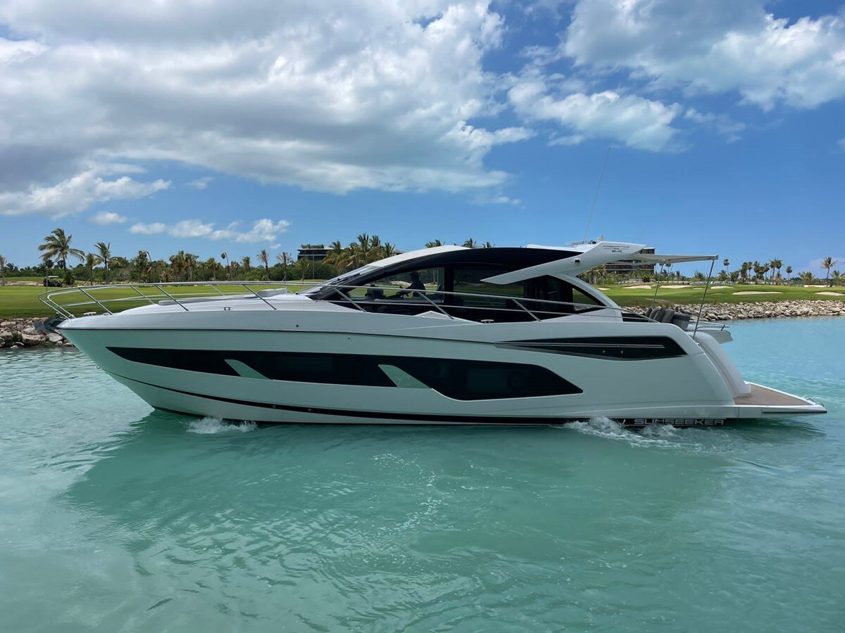 2022-sunseeker-54-1-a587d7