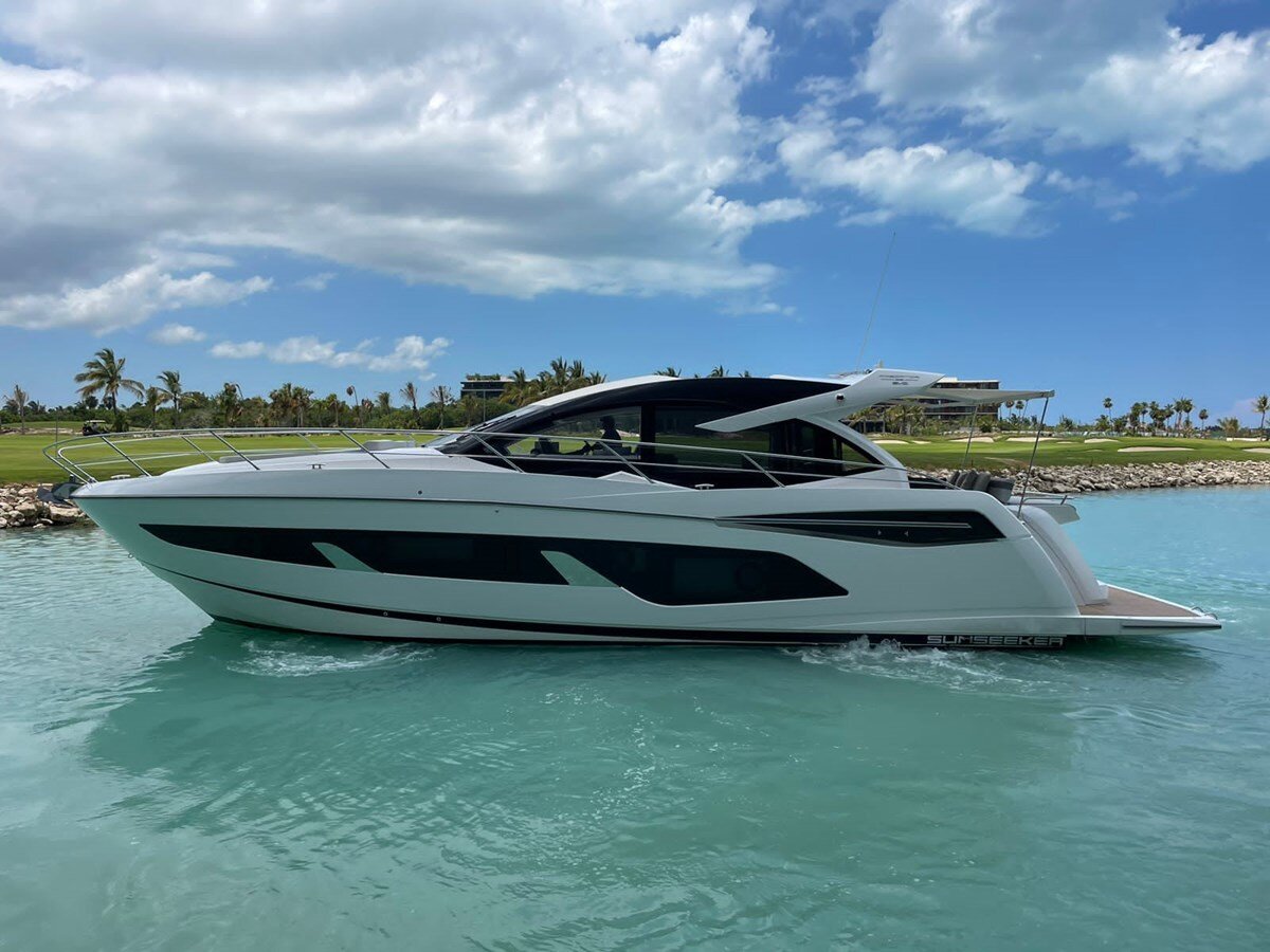 2022-sunseeker-54-1-a587d7