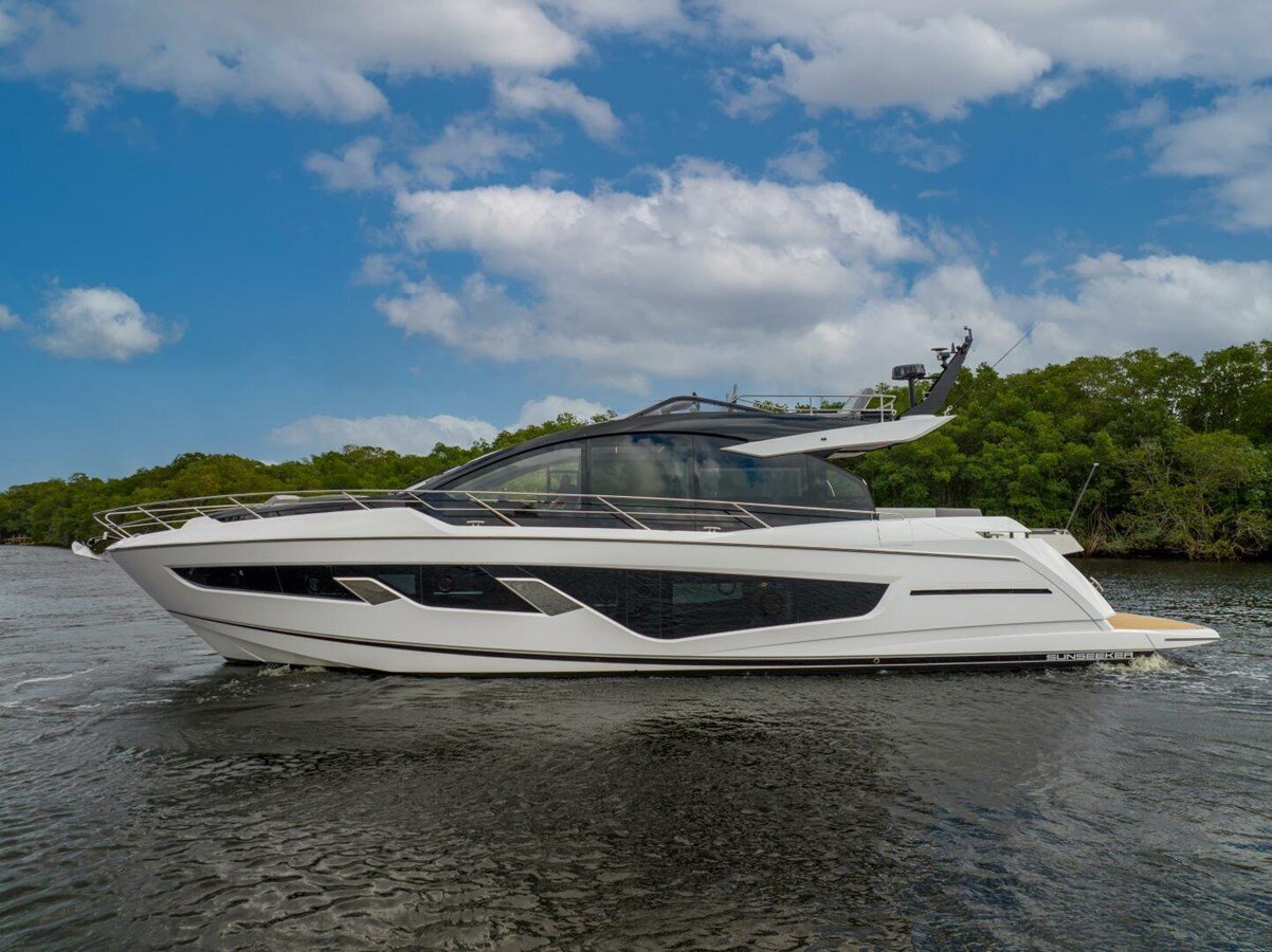 2022-sunseeker-65-afaa2d