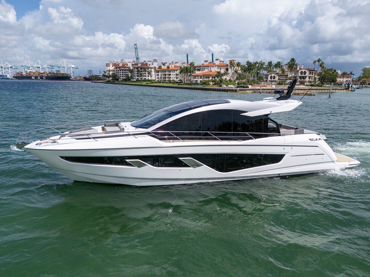 2022-sunseeker-65-c3babe