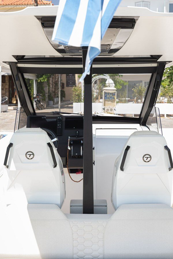 2022-technohull-rib-40-0cff0e