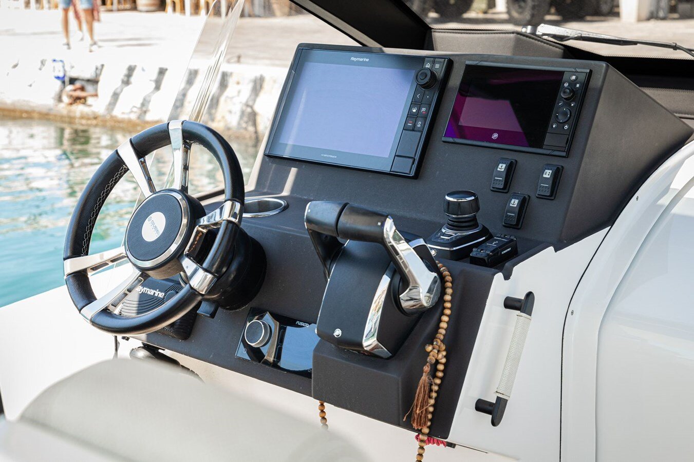 2022-technohull-rib-40-0cff0e