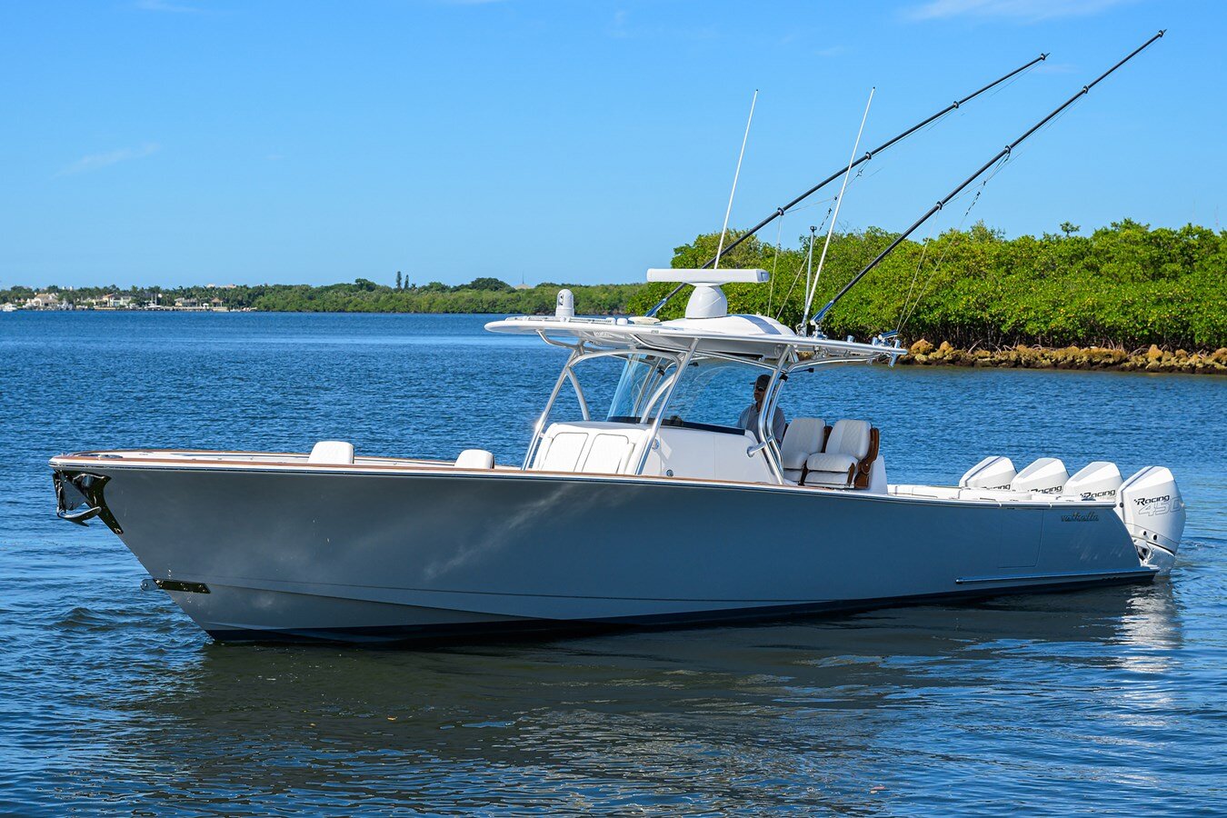 2022-valhalla-boatworks-41-cdf49c