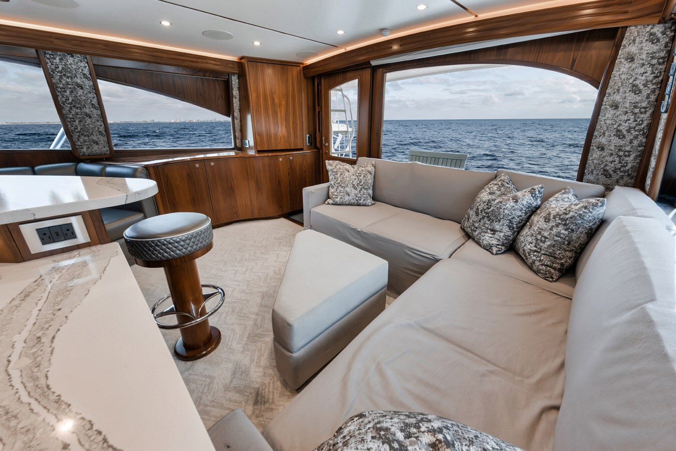 2022-viking-58-88cc26