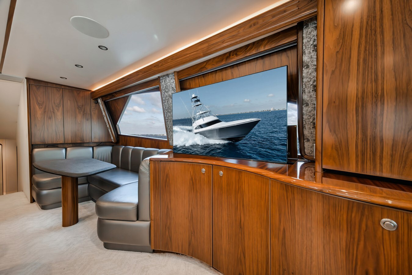 2022-viking-58-88cc26