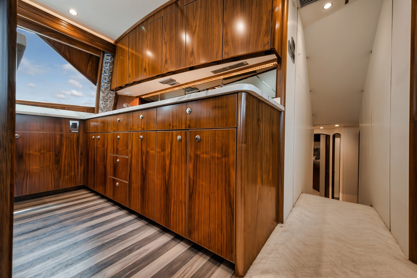 2022-viking-58-88cc26