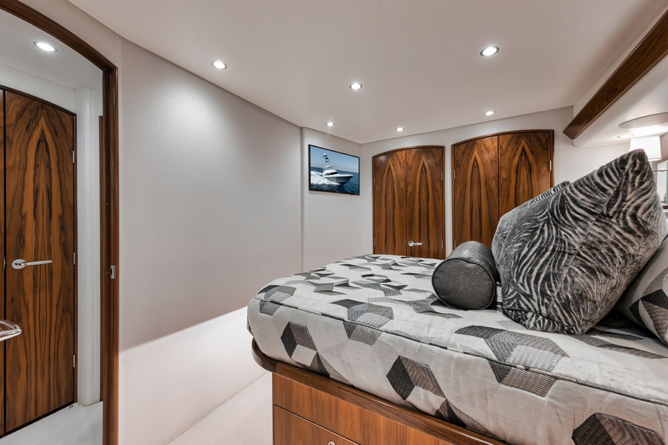 2022-viking-58-88cc26