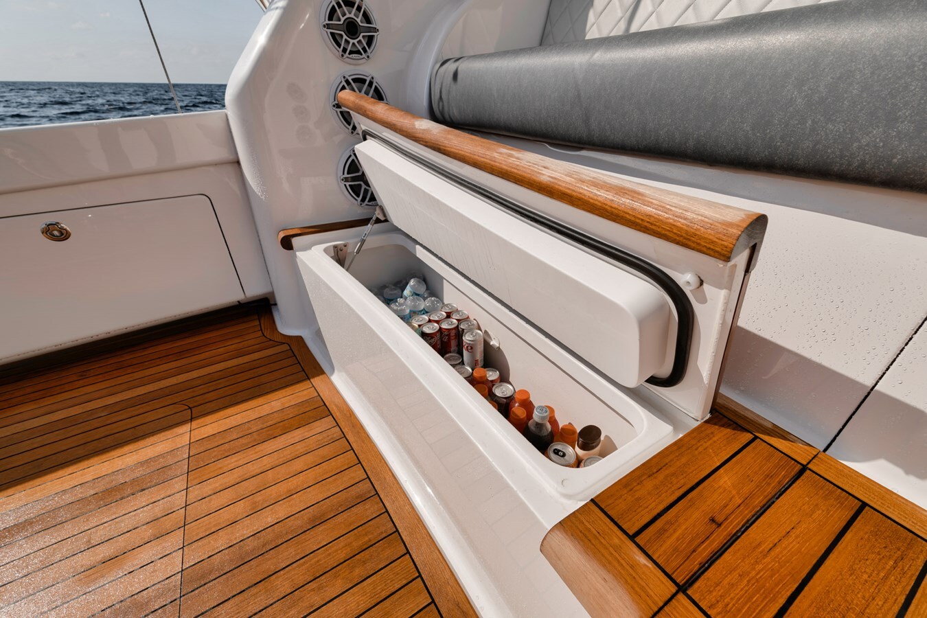 2022-viking-58-88cc26