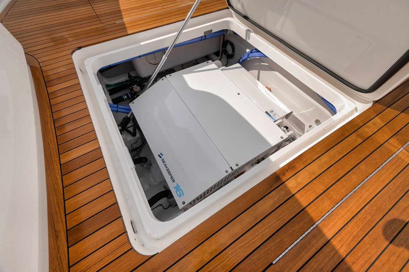 2022-viking-58-88cc26