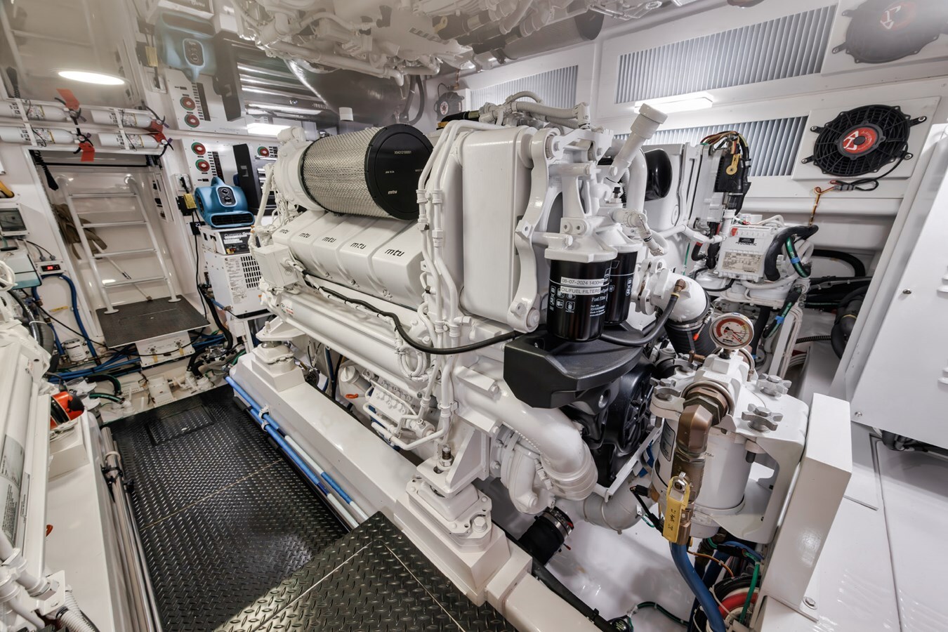 2022-viking-58-88cc26