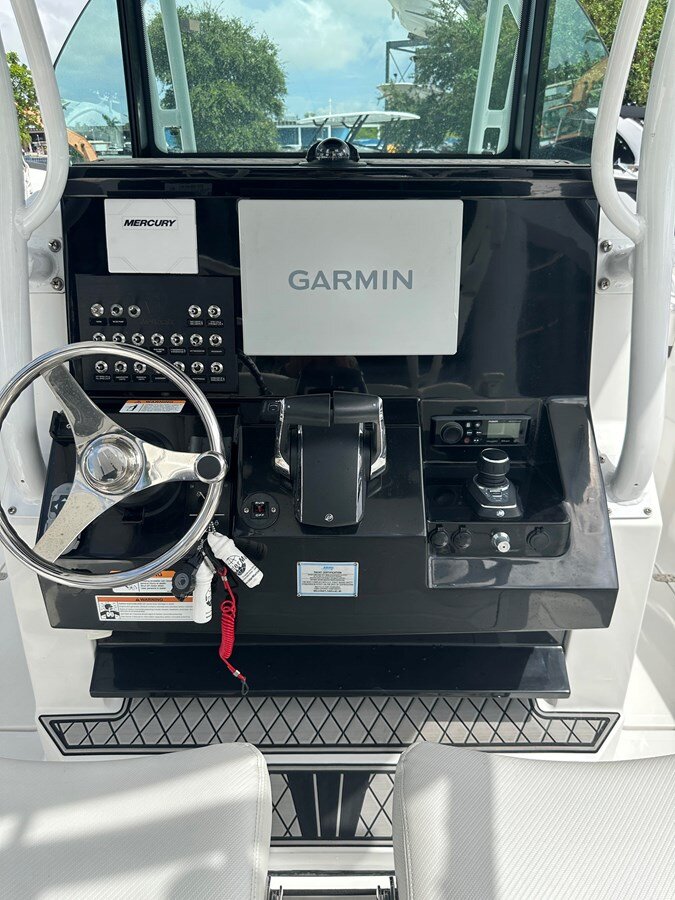 2022-wellcraft-30-2-634c7f