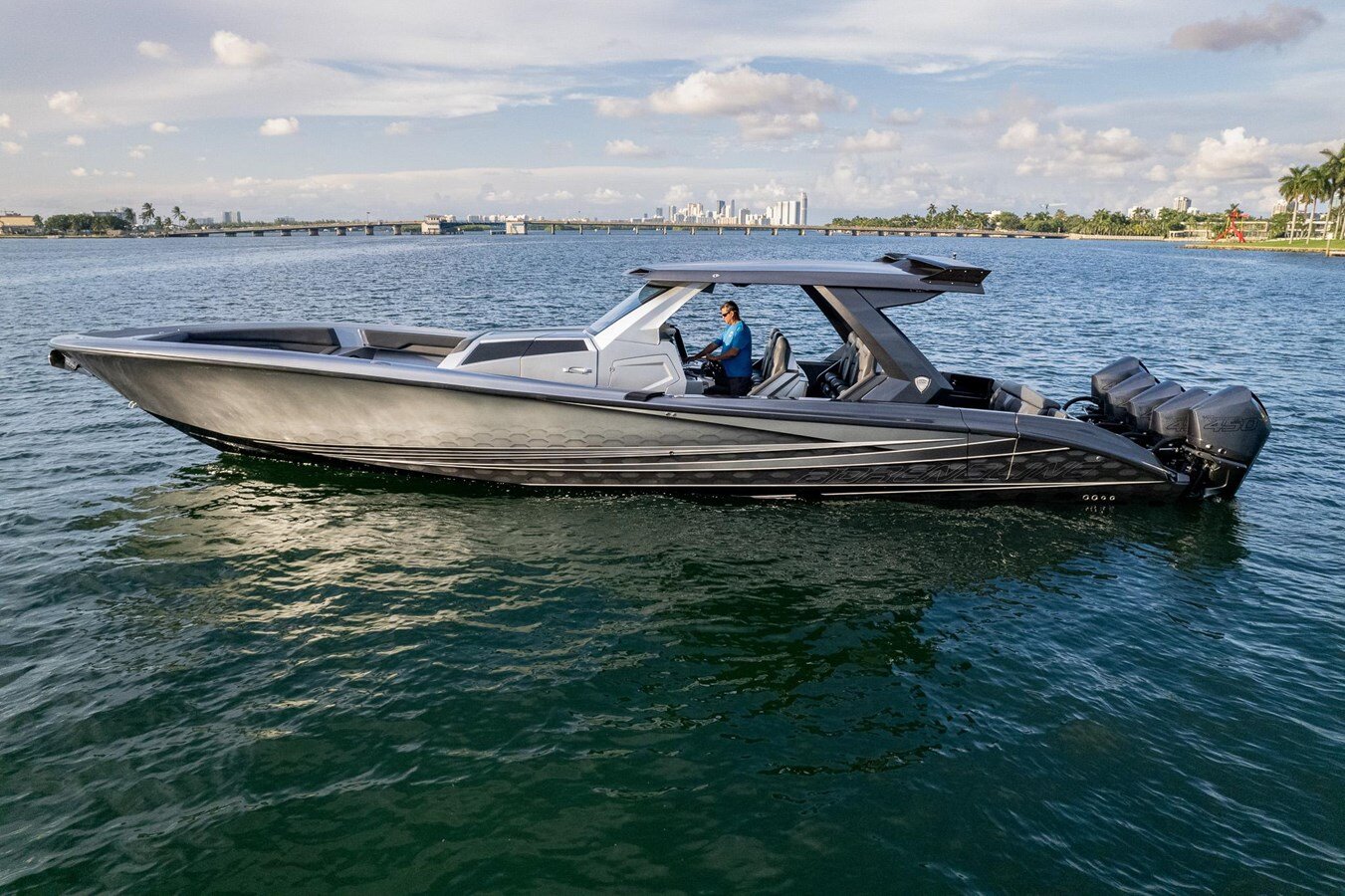 2023-adrenaline-powerboats-inter-inc-47-2e43dd