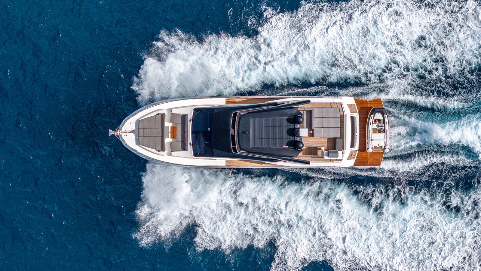 2023-astondoa-66-1-d49d3e