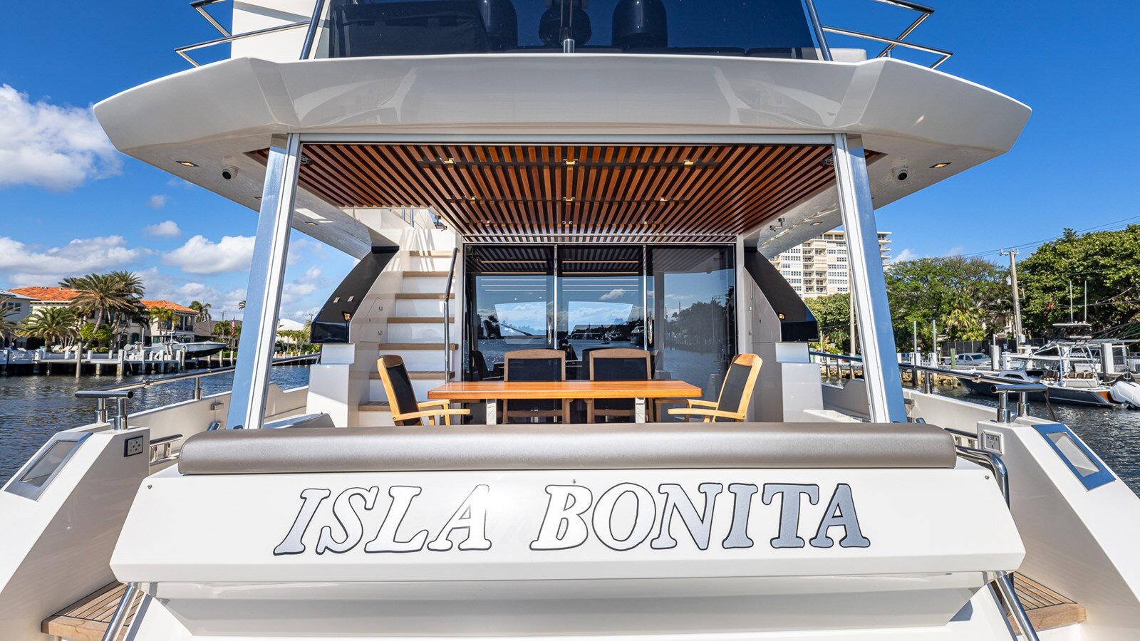 2023-astondoa-66-1-d49d3e