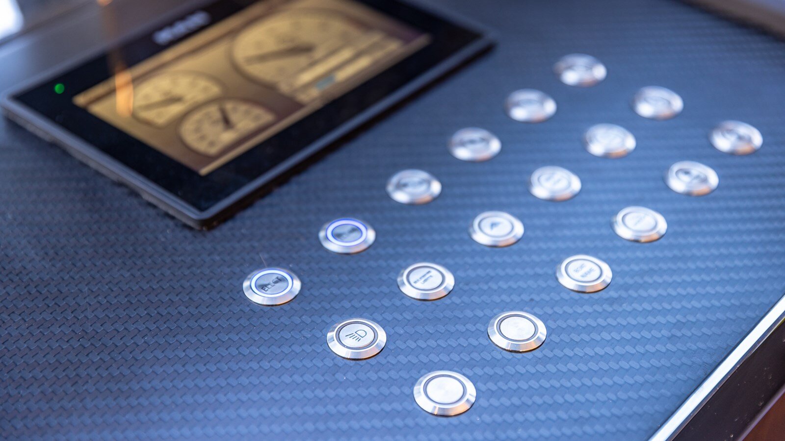 2023-astondoa-66-1-d49d3e