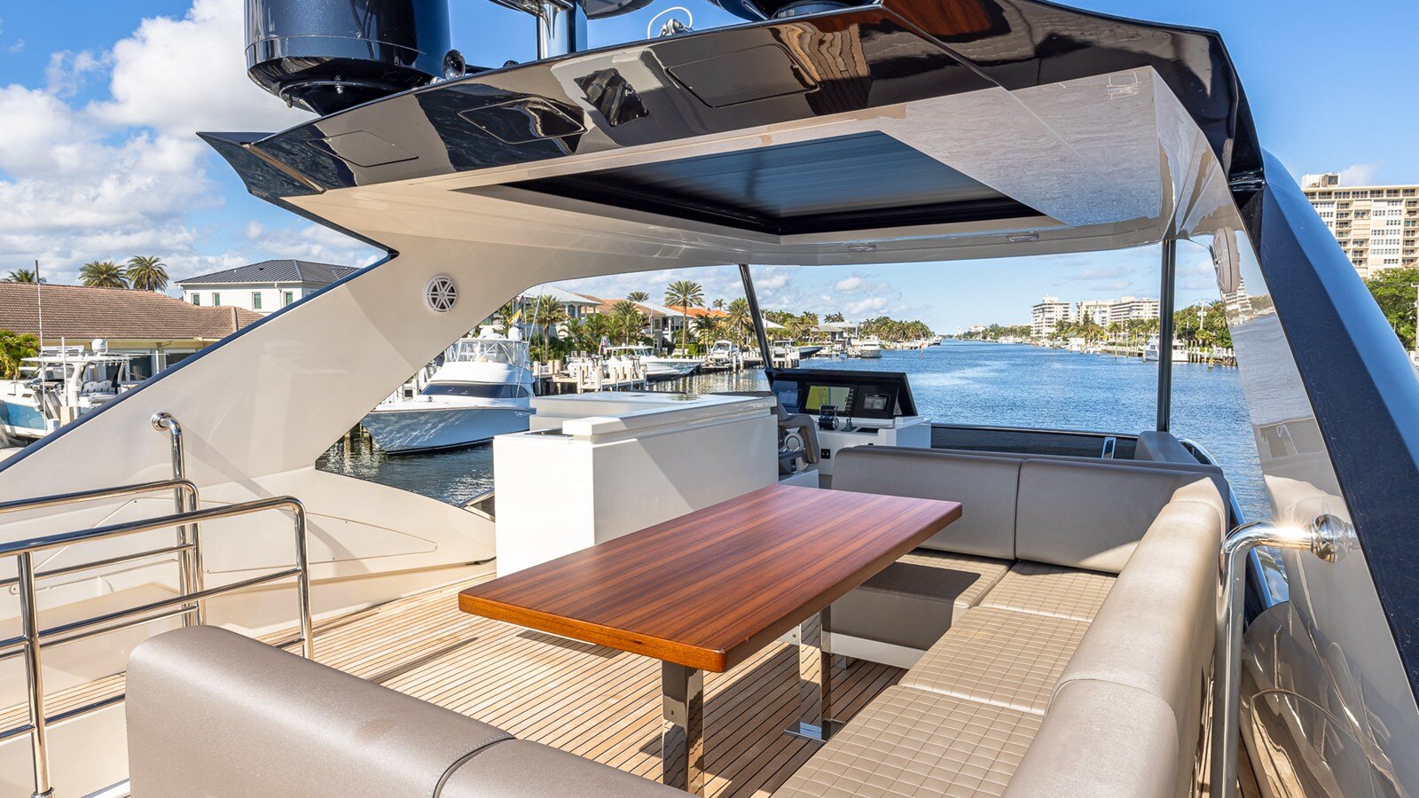 2023-astondoa-66-5e0141