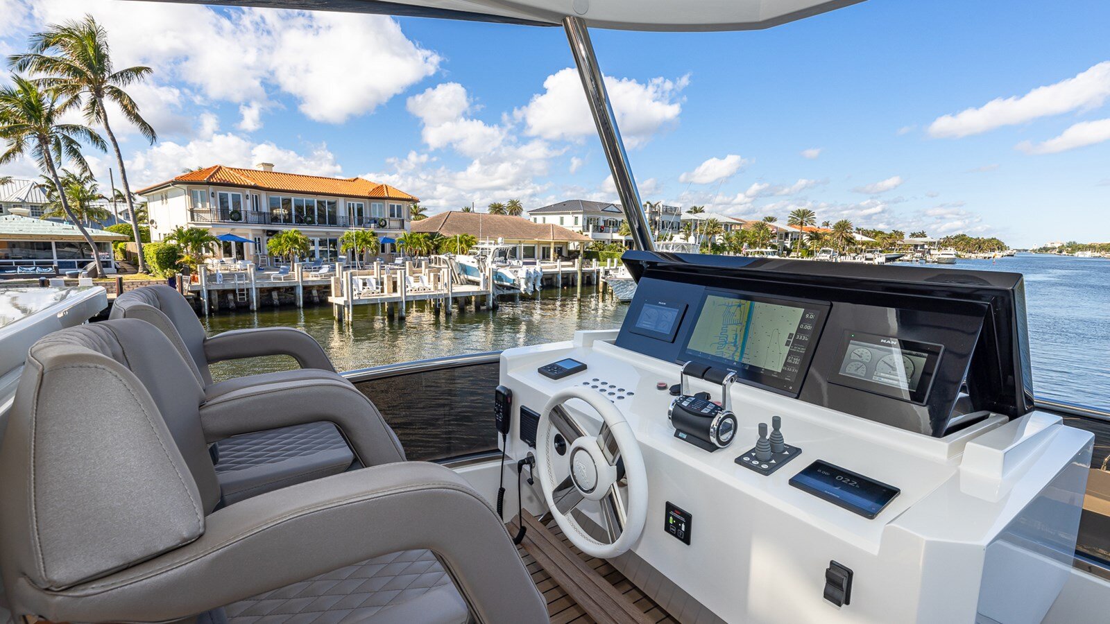 2023-astondoa-66-5e0141