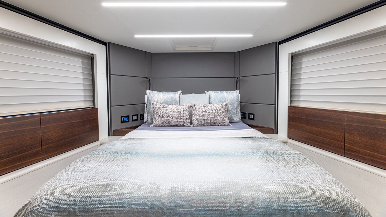 2023-astondoa-66-5e0141