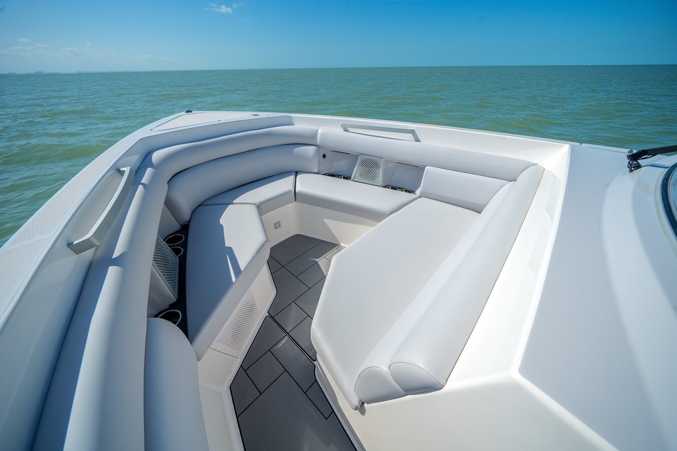 2023-aviara-38-6-9ff7db