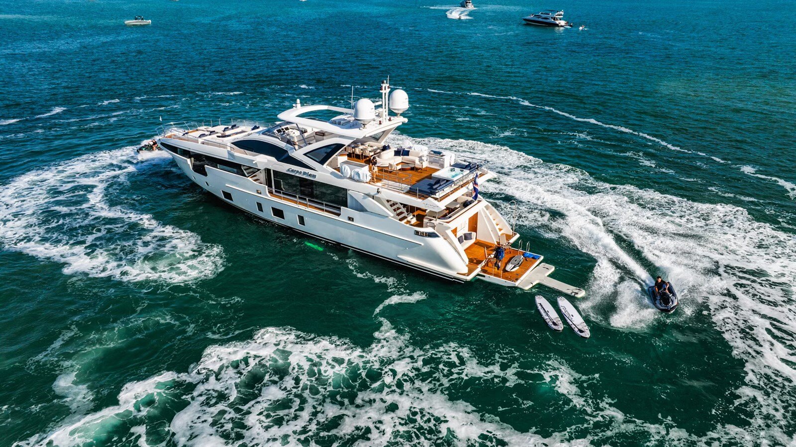 2023 AZIMUT YACHTS 102'
