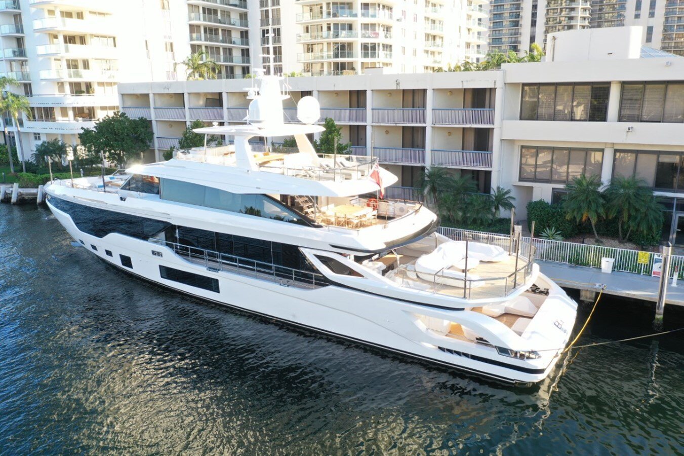 2023-azimut-yachts-125-5-ccc209