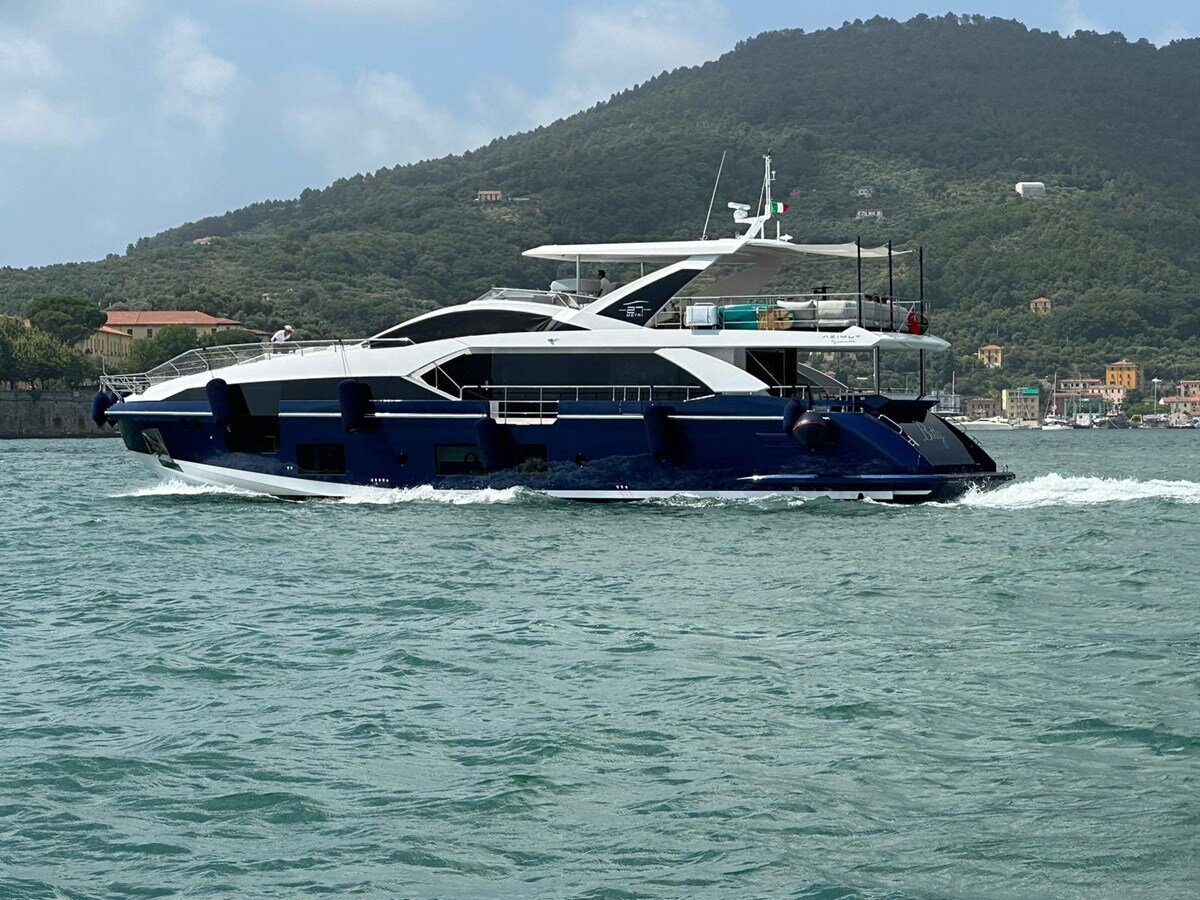 2023-azimut-yachts-87-11-05f15f