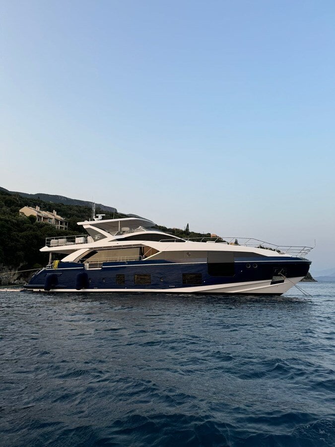 2023-azimut-yachts-87-11-05f15f