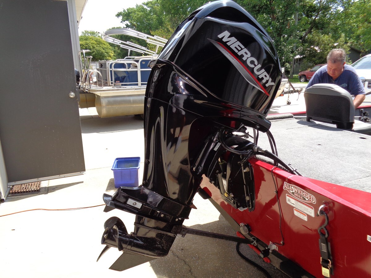 2023-bass-boat-17-1-8d07b8