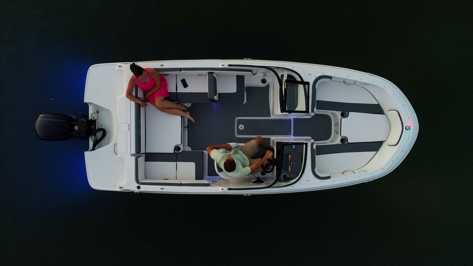 2023-bayliner-18-9-39b0f5