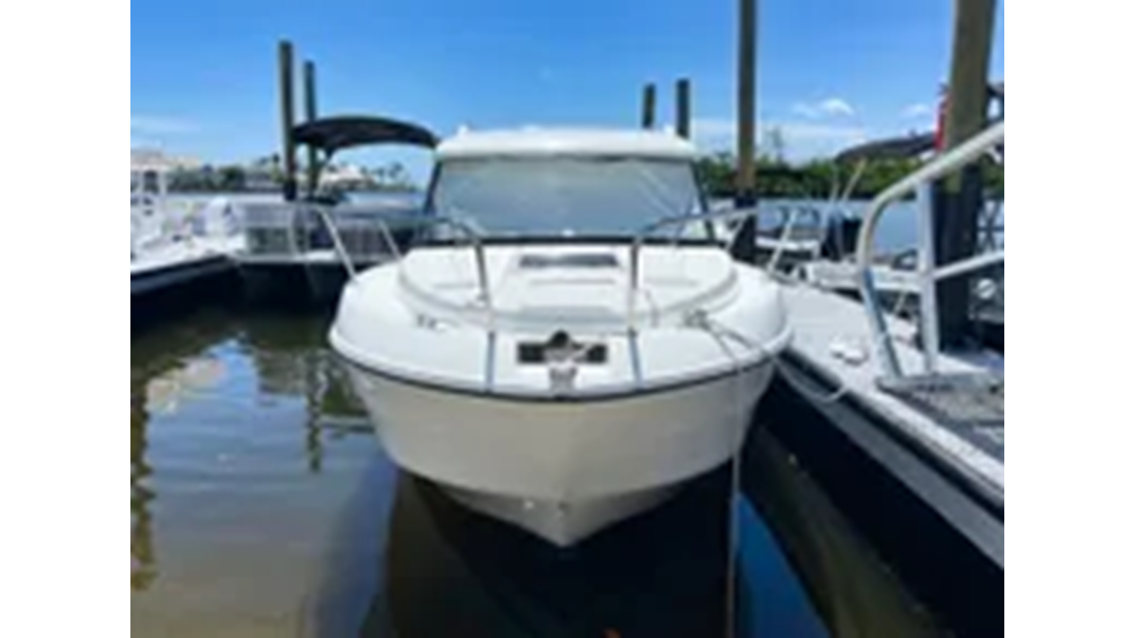 2023-beneteau-25-36fc33