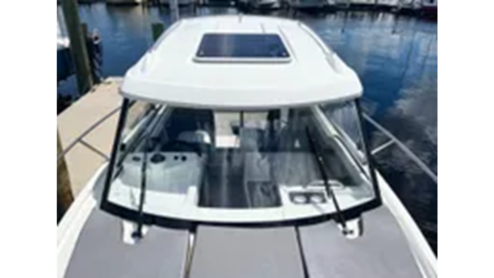 2023-beneteau-25-cc0028