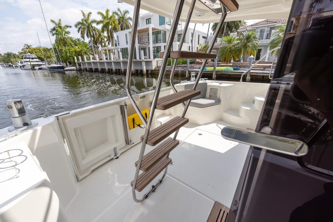 2023-beneteau-37-cfc323