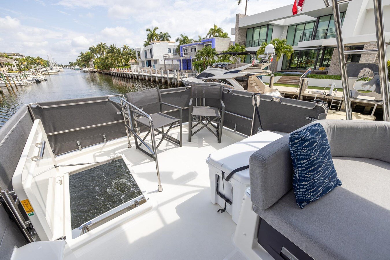 2023-beneteau-37-cfc323