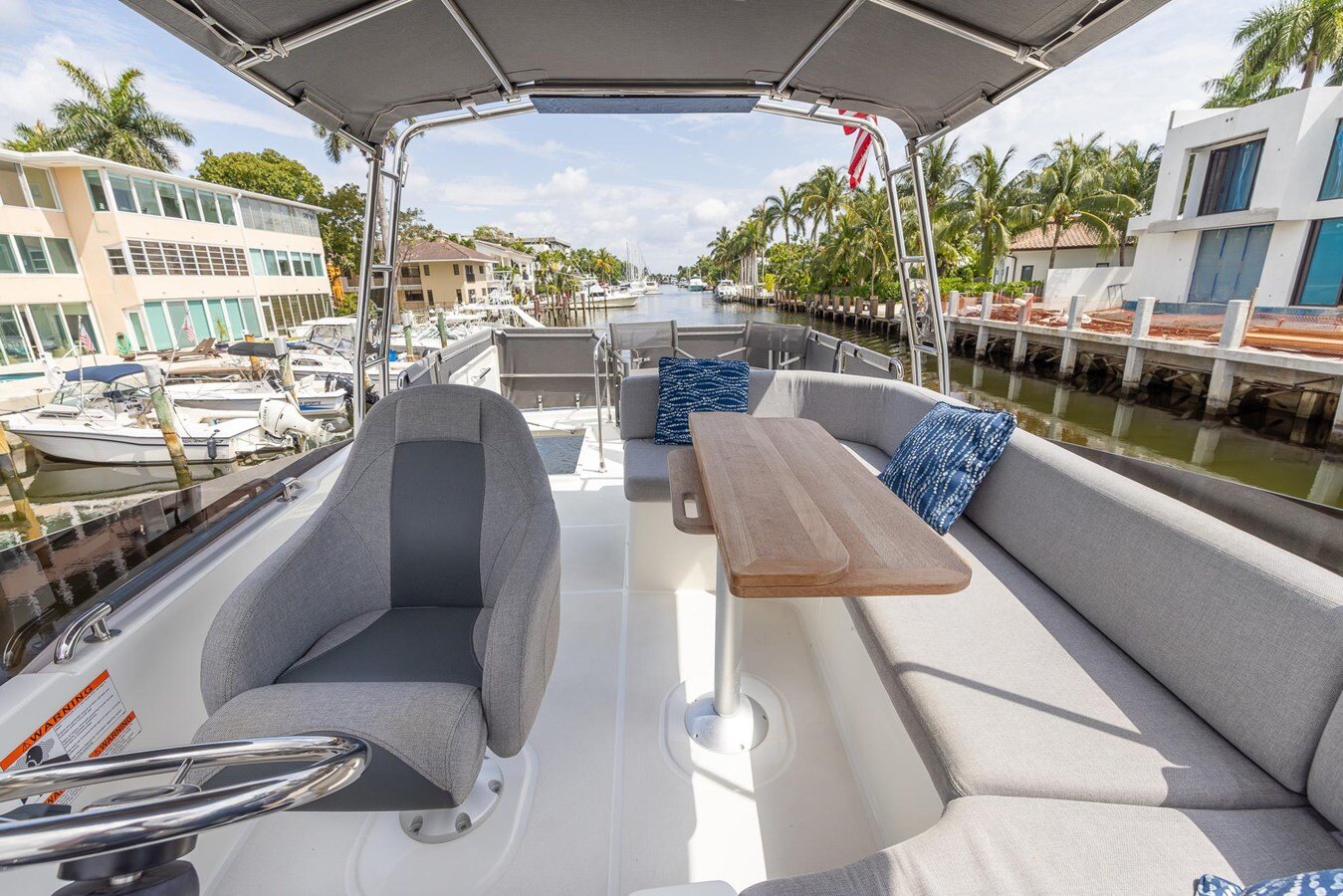 2023-beneteau-37-cfc323