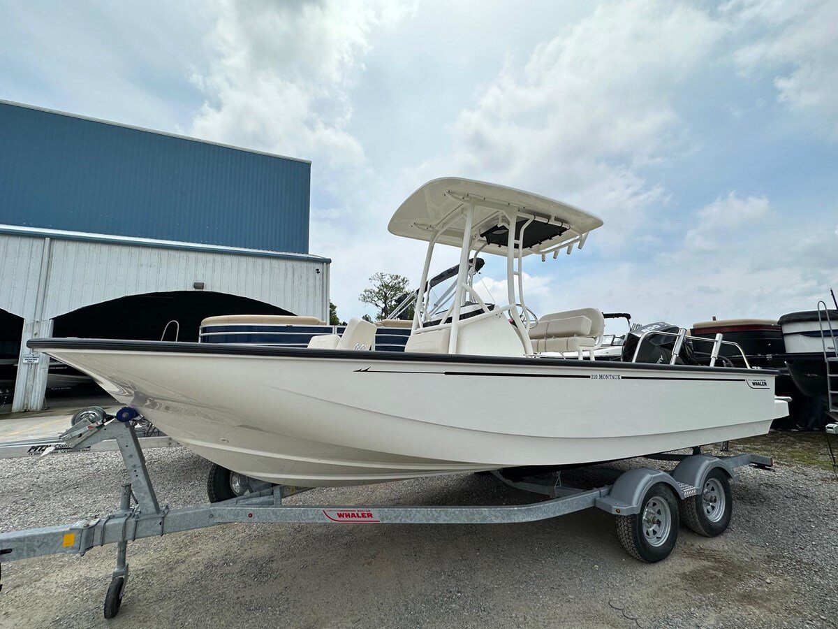 2023-boston-whaler-21-19875b