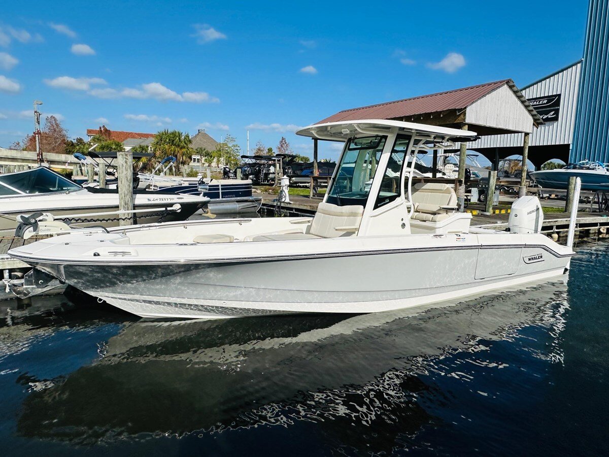 2023-boston-whaler-28-8-eaa7d2