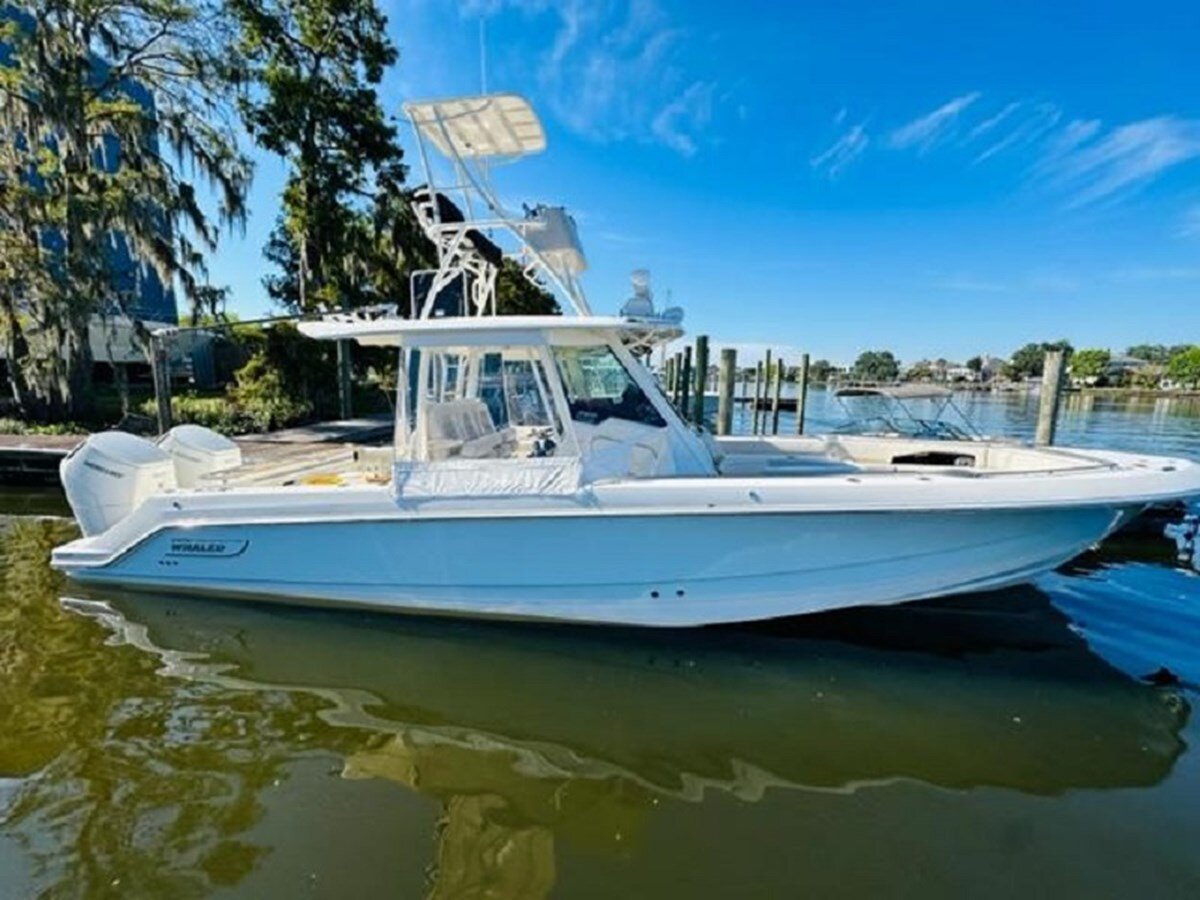 2023-boston-whaler-36-5-94e56b